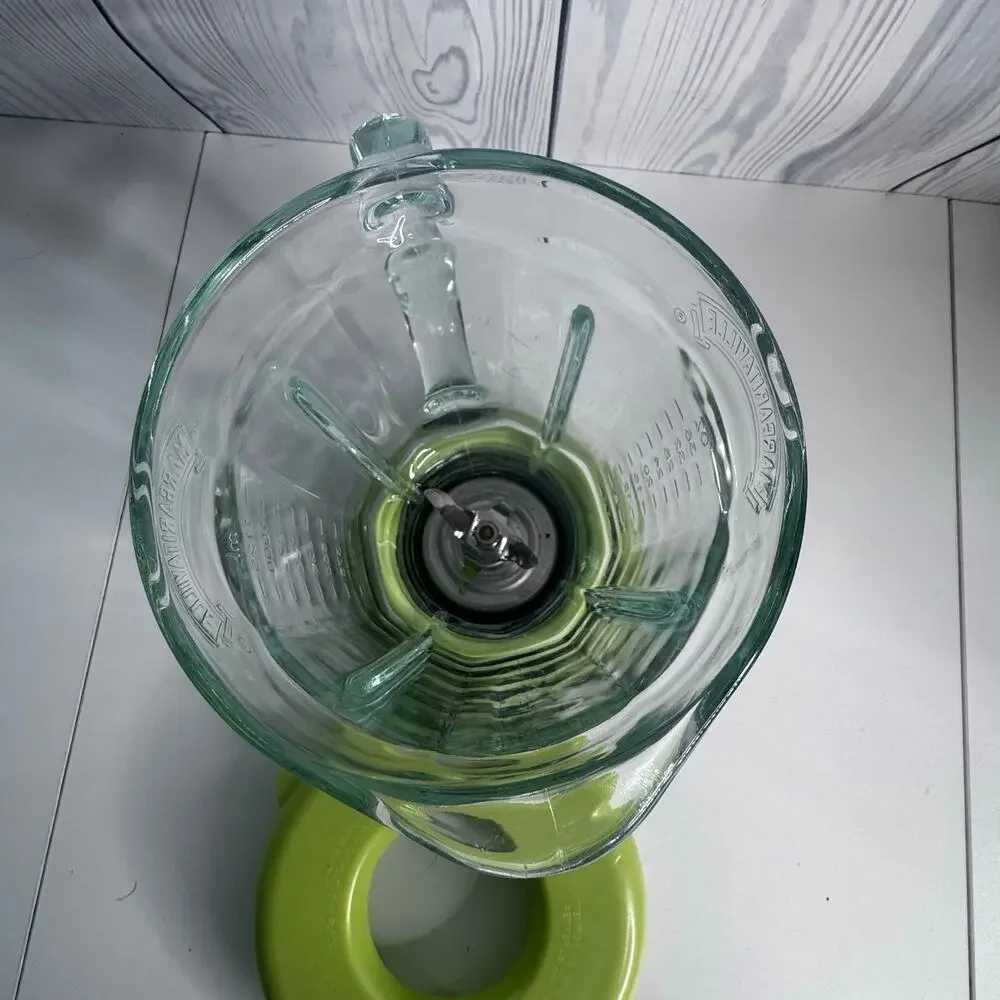 Margaritaville Frozen Concoction Maker 36 oz Glass Pitcher & Lid